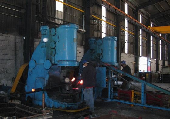 çelik bilyelerin dövülmesi için pnömatik çekiç